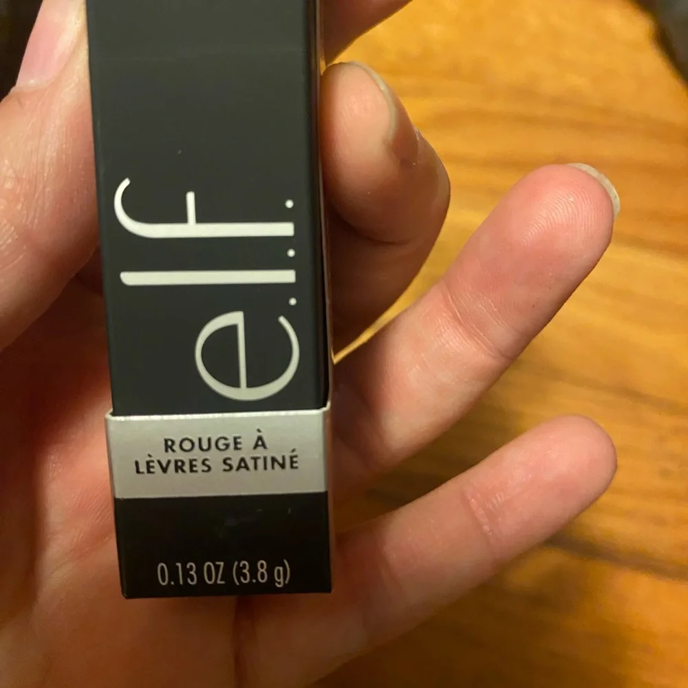 ELF O‎ Face Satin Lipstick - Rich Brown